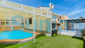 Resale - Villa - Torrevieja