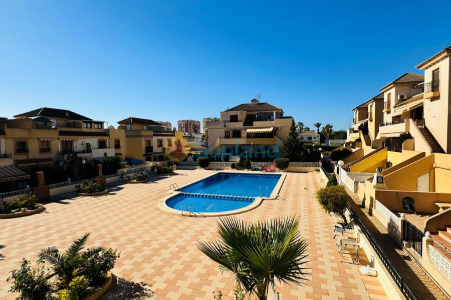 Resale - Duplex - Torrevieja - La Rosaleda