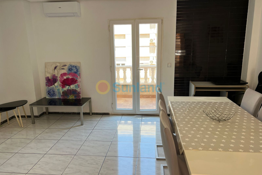 Använda fastigheter - Apartment / flat - Punta Prima - Punta Prima Torrevieja