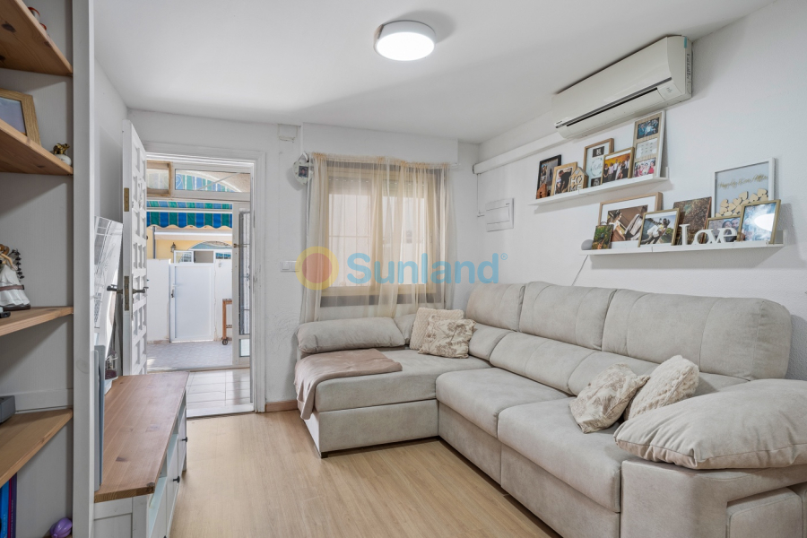 Brukte eiendommer - Bungalow - Torrevieja - La Siesta