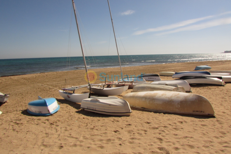 Resale - Apartment - La Mata - 1st Line to the Sea