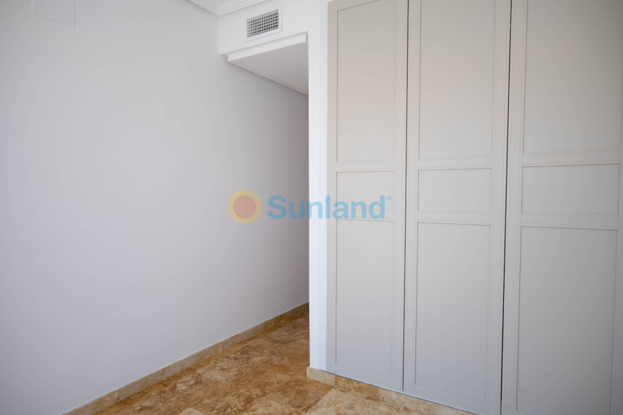 Segunda mano - Apartamento - Torrevieja - Playa del Cura