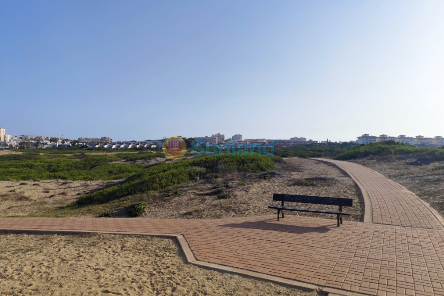 Resale - Apartment - La Mata