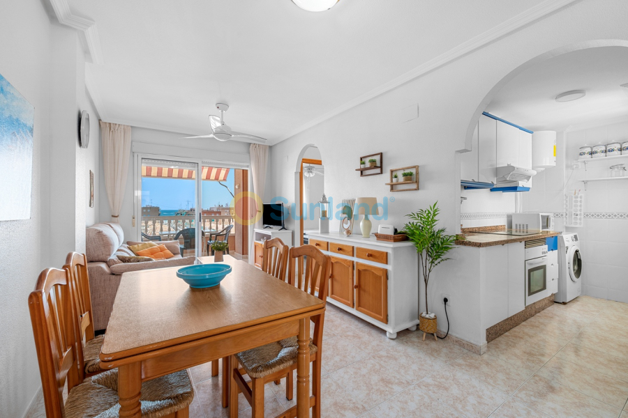 Resale - Apartment - Santa Pola