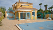 Resale - Villa - Torre de la Horadada