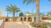 Resale - Villa - Albatera