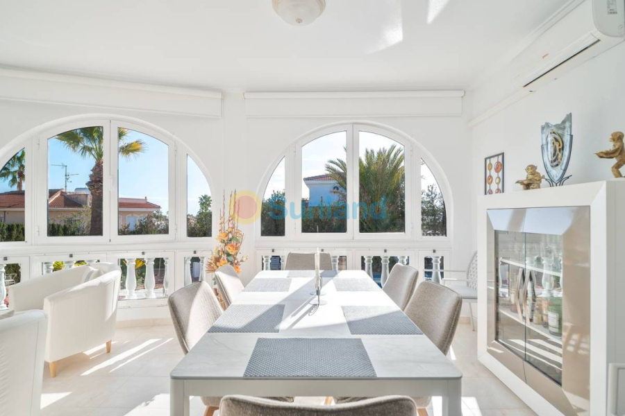 Använda fastigheter - Villa - Ciudad Quesada