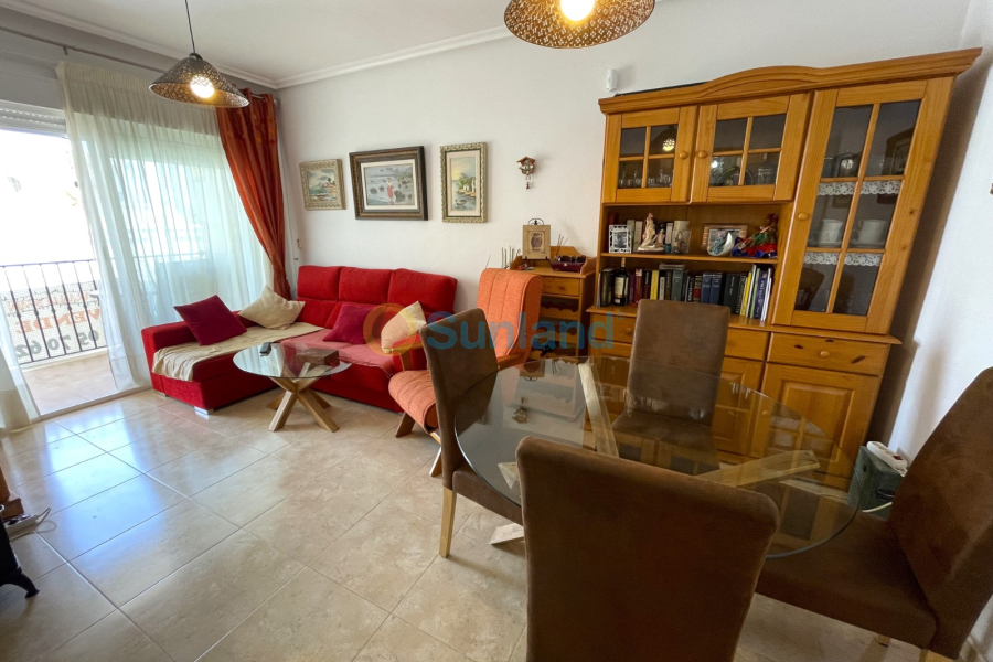 Resale - Apartment - Formentera del Segura - 