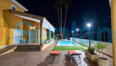 Använda fastigheter - Villa - Orihuela