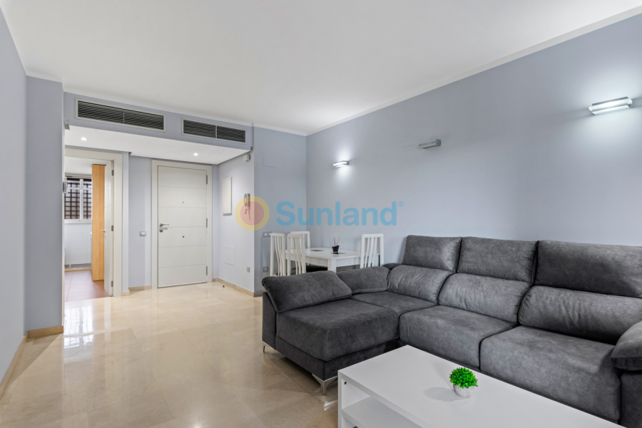 Resale - Apartment - Orihuela - Las Colinas