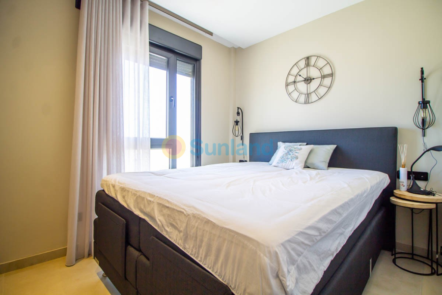 Verkauf - Apartment - Orihuela Costa - Villamartin