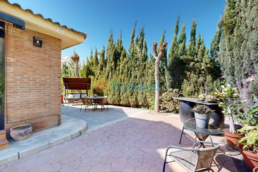 Resale - Villa - San Juan - San Juan de Alicante