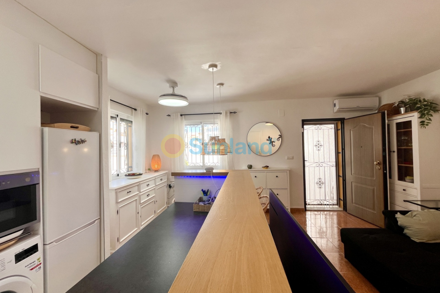 Använda fastigheter - T - Los Montesinos