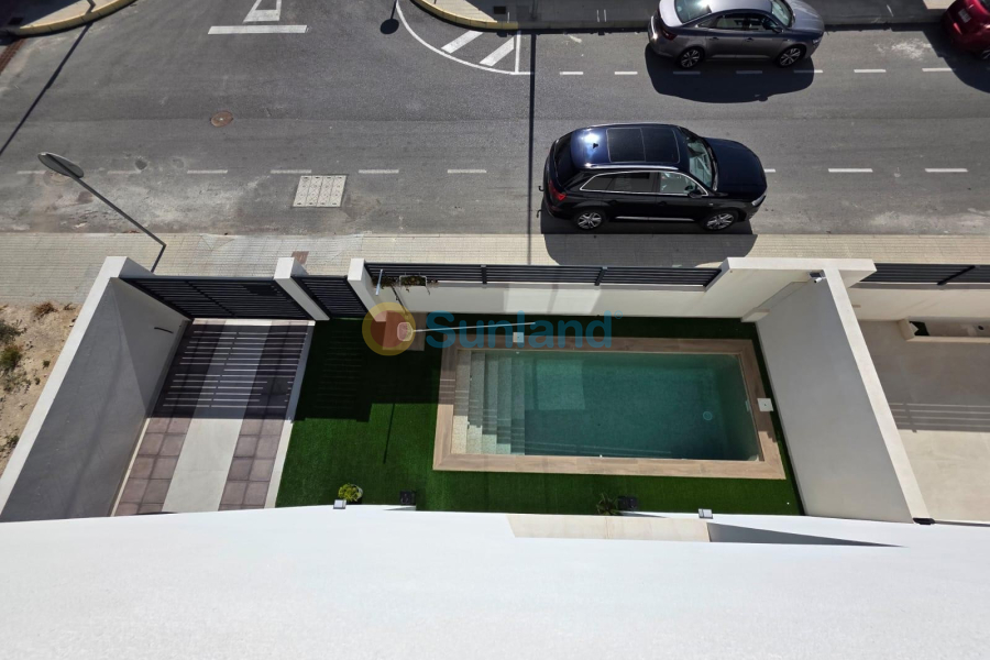 Segunda mano - Chalet - Benijofar