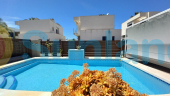 Resale - Semi-detached - Vistabella Golf