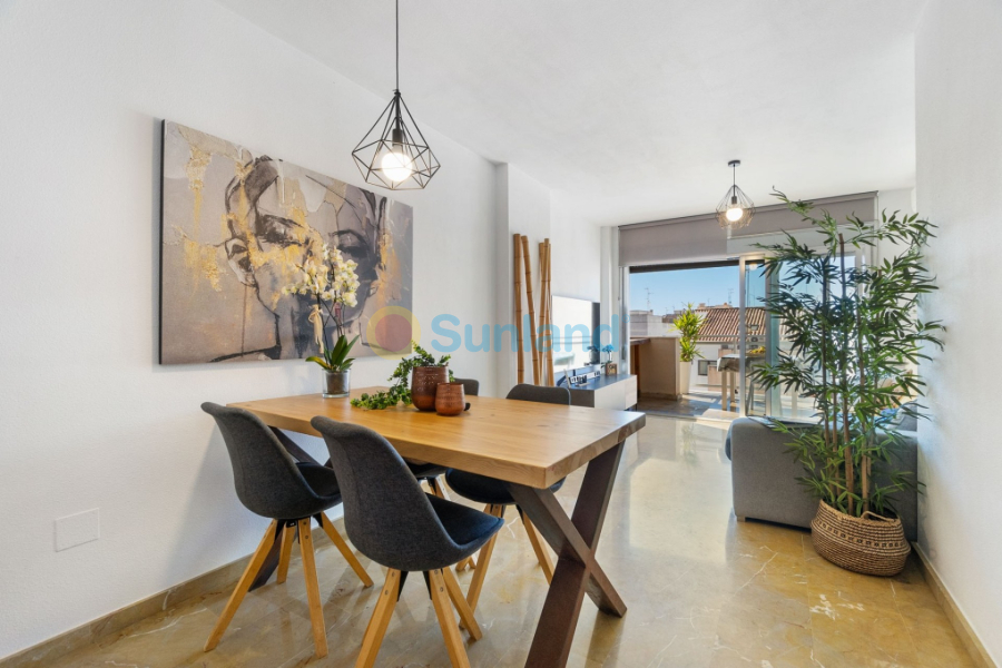 Segunda mano - Apartamento - Torrevieja - Centro