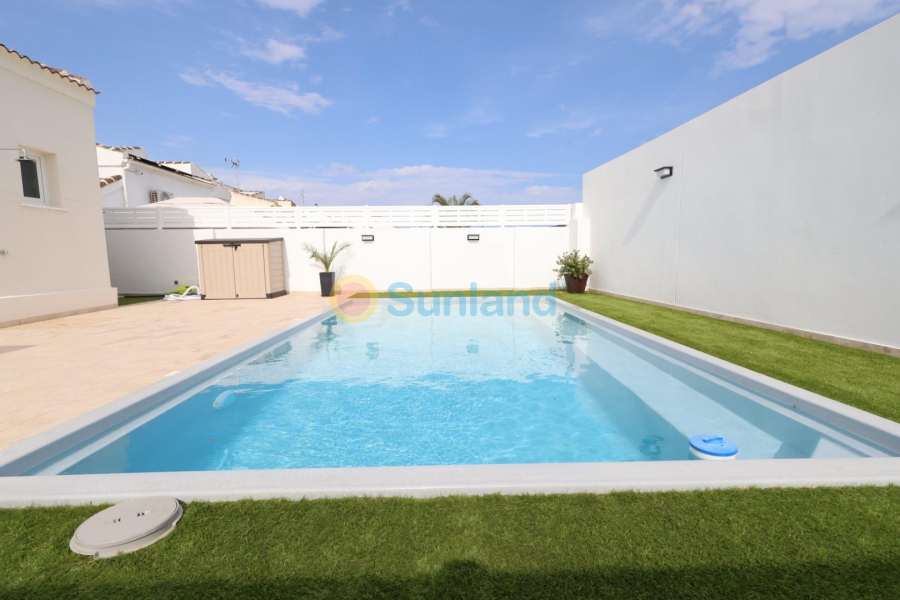 Brukte eiendommer - Villa - Torrevieja - San Luis