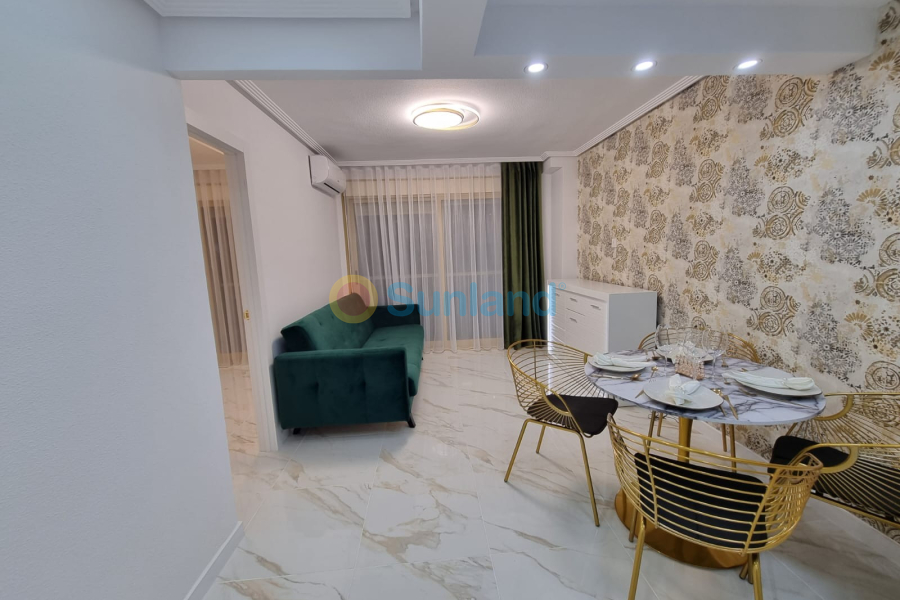 Resale - Apartment - Guardamar del Segura - 