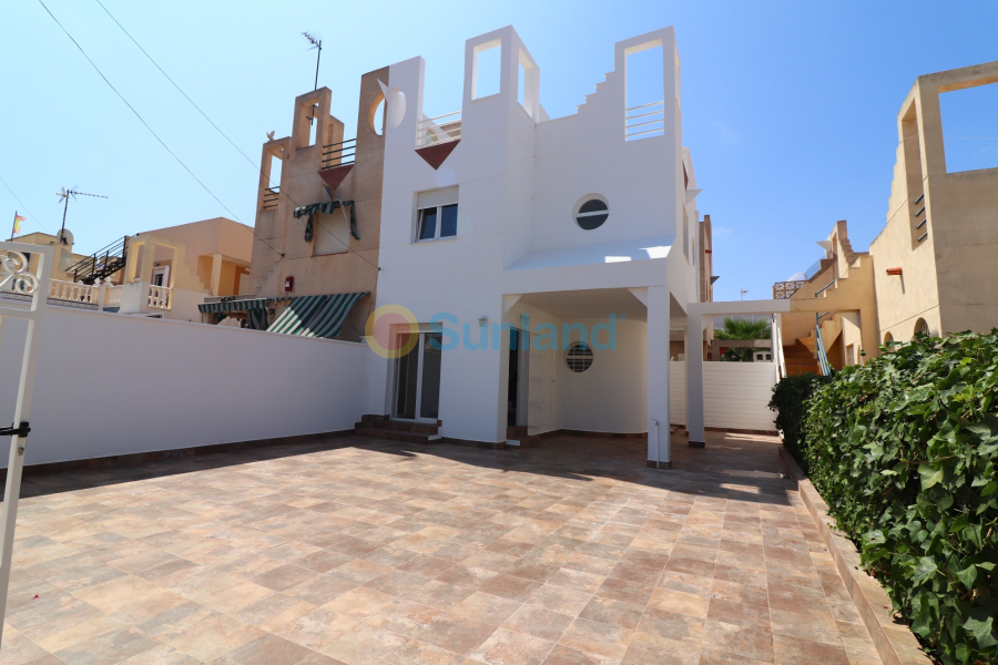 Brukte eiendommer - Villa - Torrevieja - El Salado