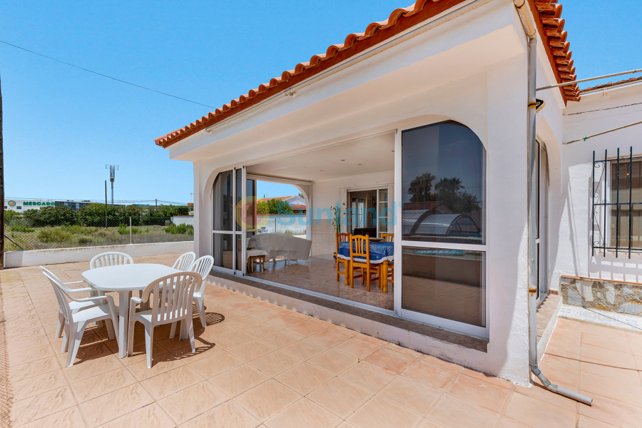 Resale - Villa - San Fulgencio