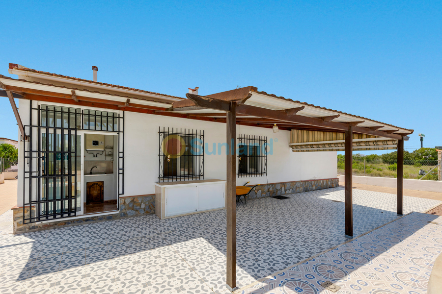 Resale - Villa - San Fulgencio