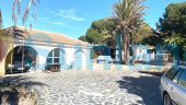 Resale - Villa - Torrevieja - 