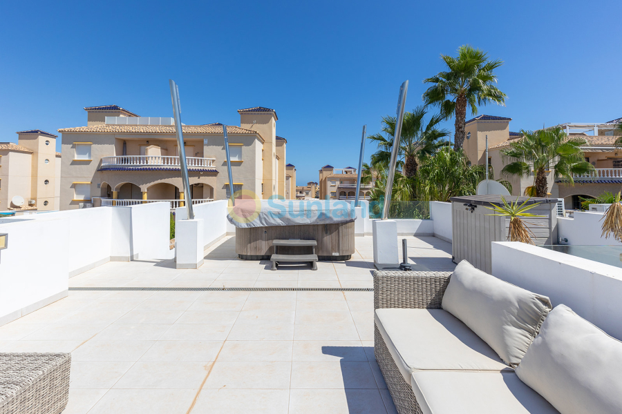 Resale - Villa - Orihuela Costa - Lomas De Cabo Roig