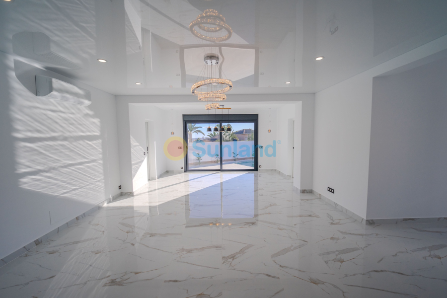 Använda fastigheter - Villa - Ciudad Quesada - town