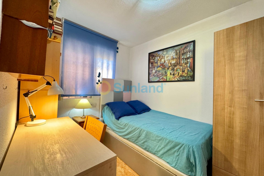 Resale - P - Torrevieja - Centro