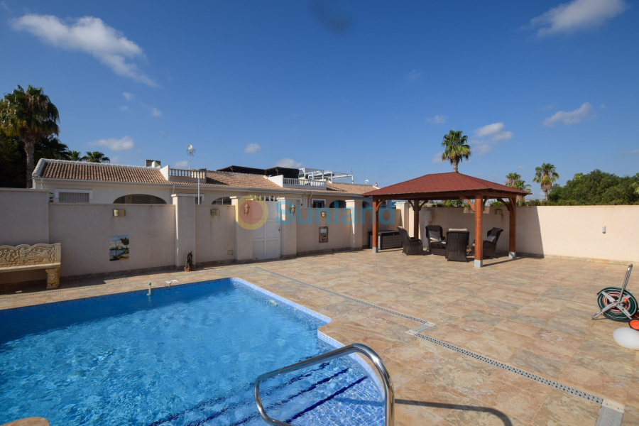 Resale - Detached Villa - Benijófar - Monte Azul/ El Dorado