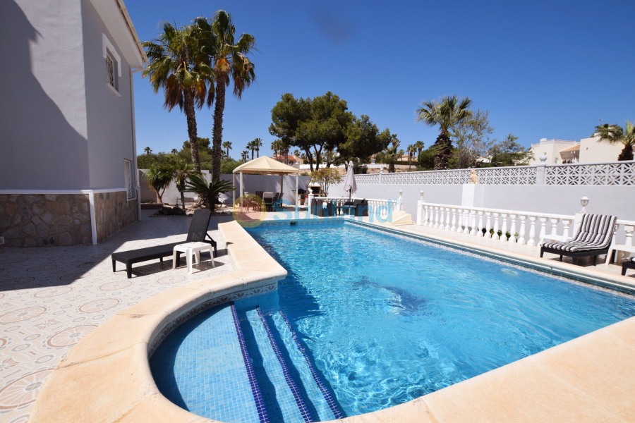 Använda fastigheter - Detached Villa - Ciudad Quesada - La Fiesta