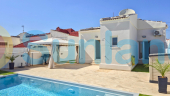 Resale - Villa - Torrevieja - La Siesta