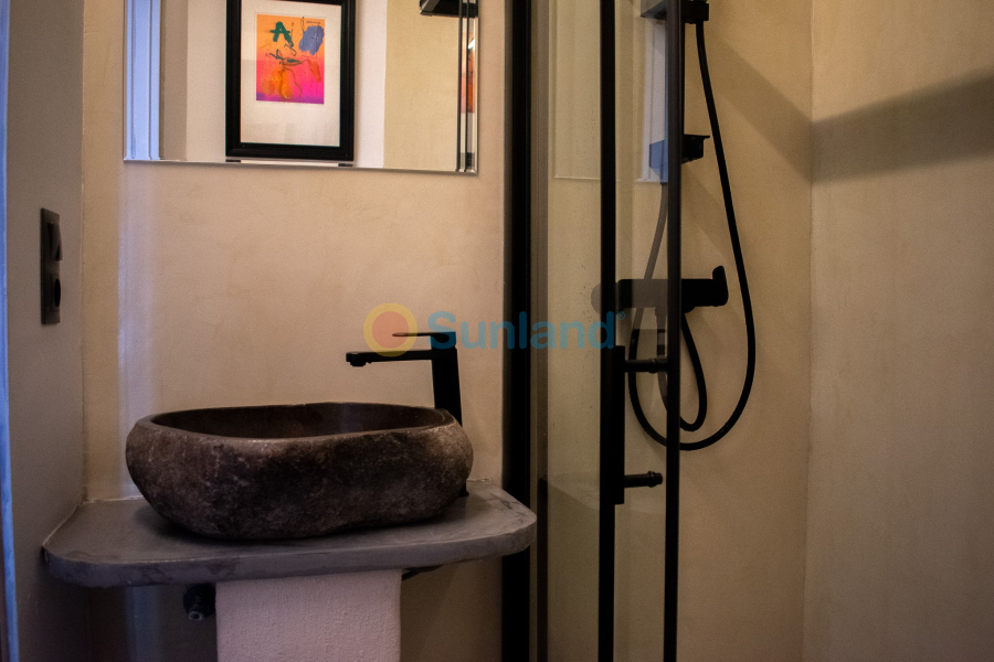 Resale - Apartment - Benidorm - Levante