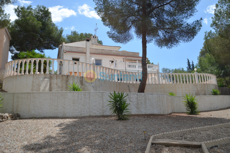 Resale - Villa - Orihuela costa - 