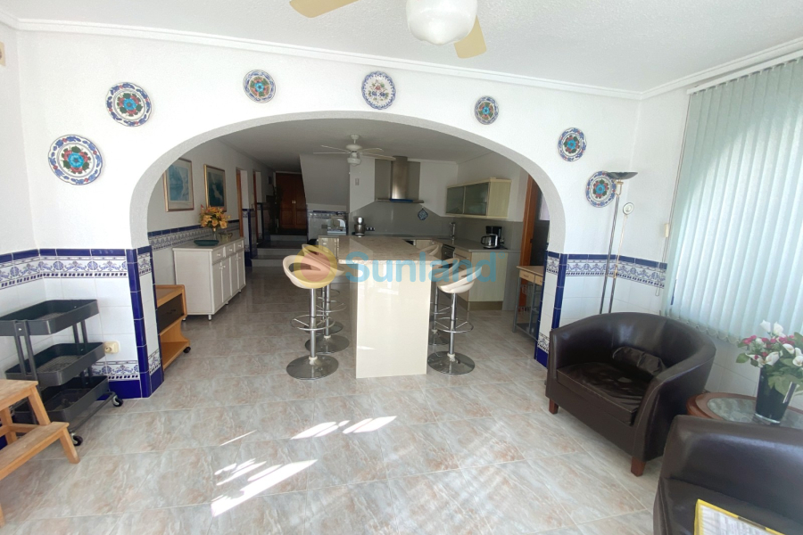 Brukte eiendommer - Detached Villa - Ciudad Quesada - Central Quesada