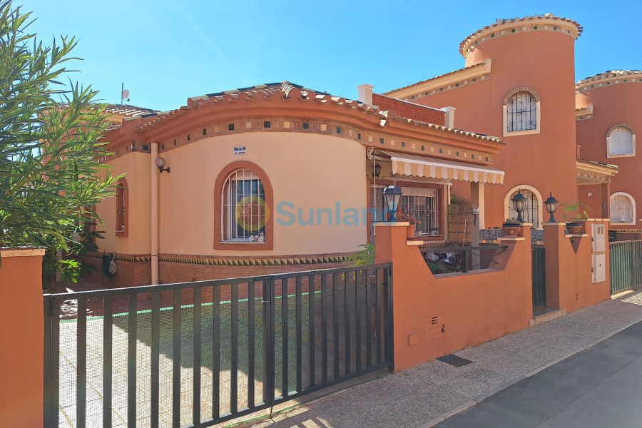 Brukte eiendommer - Villa - Playa Flamenca - Villas San Luis