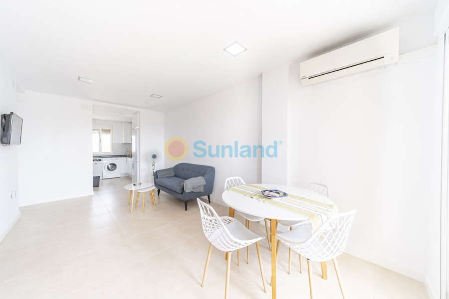 Resale - Apartamento - Torrevieja - Punta Prima