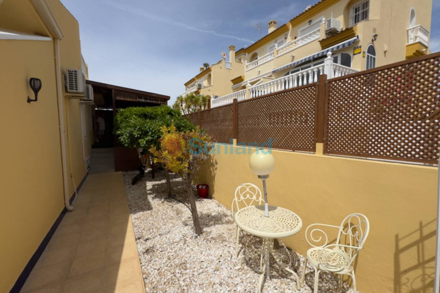 Resale - Villa - Benijofar