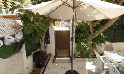 Resale - Villa - Guardamar del Segura