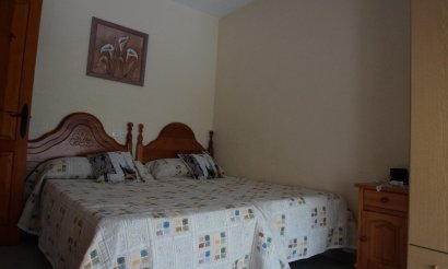 Resale - Villa - Guardamar del Segura