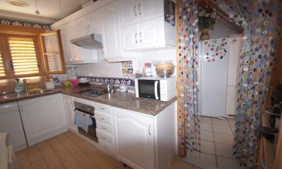 Resale - Villa - Guardamar del Segura