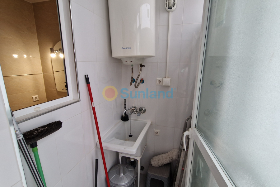 Använda fastigheter - Apartamento - Torrevieja - Acequion