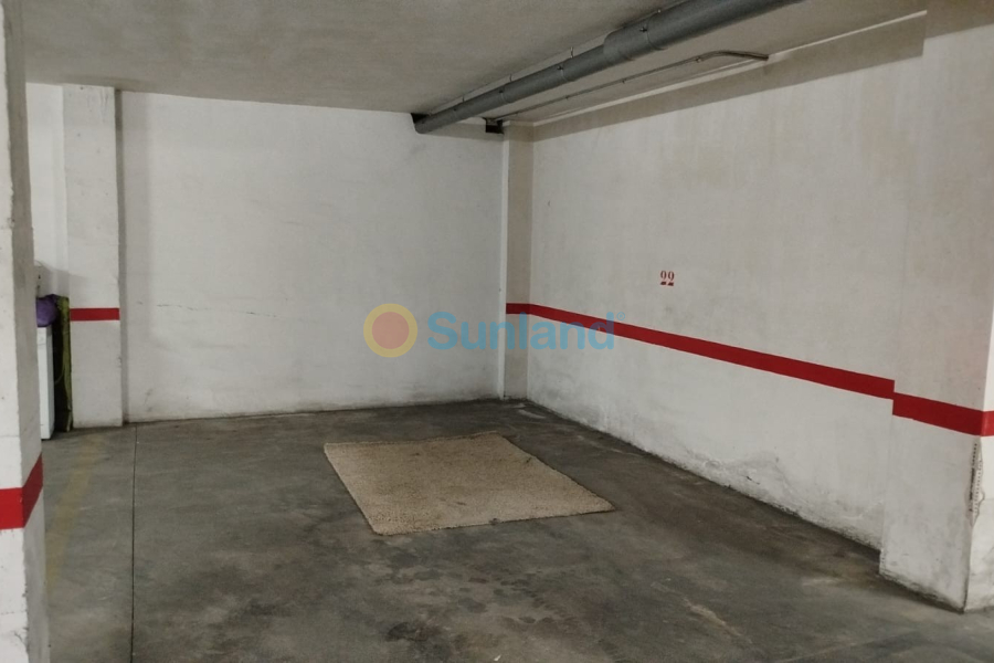 Resale - Garage - Los Montesinos - Centro
