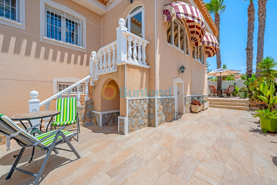 Resale - Villa - Ciudad Quesada - Rojales