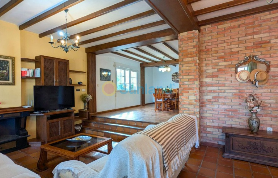 Verkauf - Detached Villa - Mil Palmeras