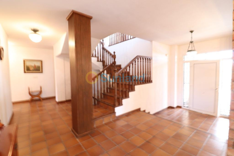 Resale - Villa - Orihuela costa - RioMar