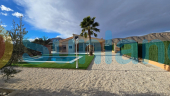 Resale - Villa - Hondón de las Nieves - 