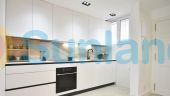 Resale - Apartamento - Torrevieja - La Veleta