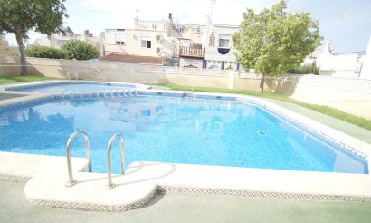 Använda fastigheter - Villa - Torrevieia - Torrevieja