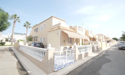 Använda fastigheter - Villa - Torrevieia - Torrevieja